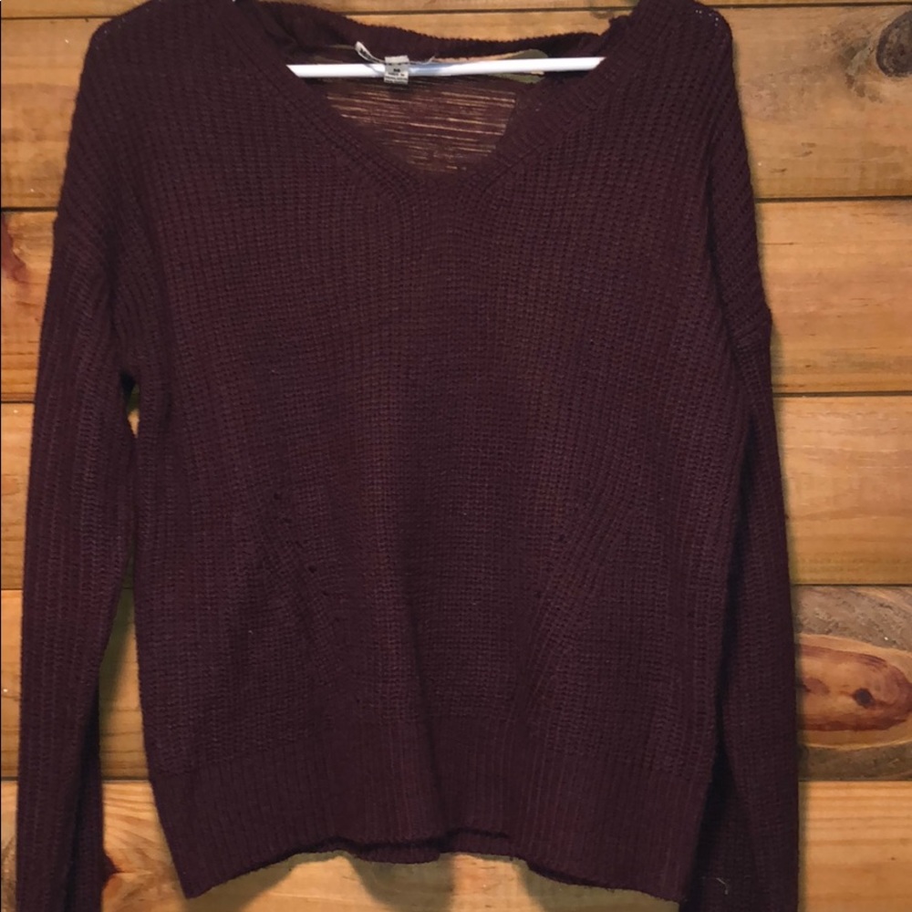 Burgundy top size med worn once